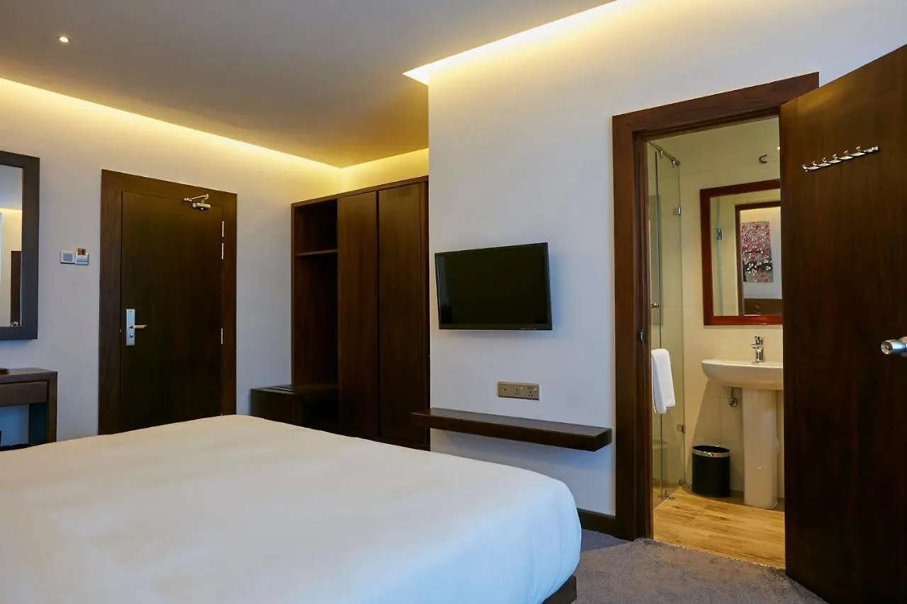 Galway Heights Hotel Nuwara Eliya