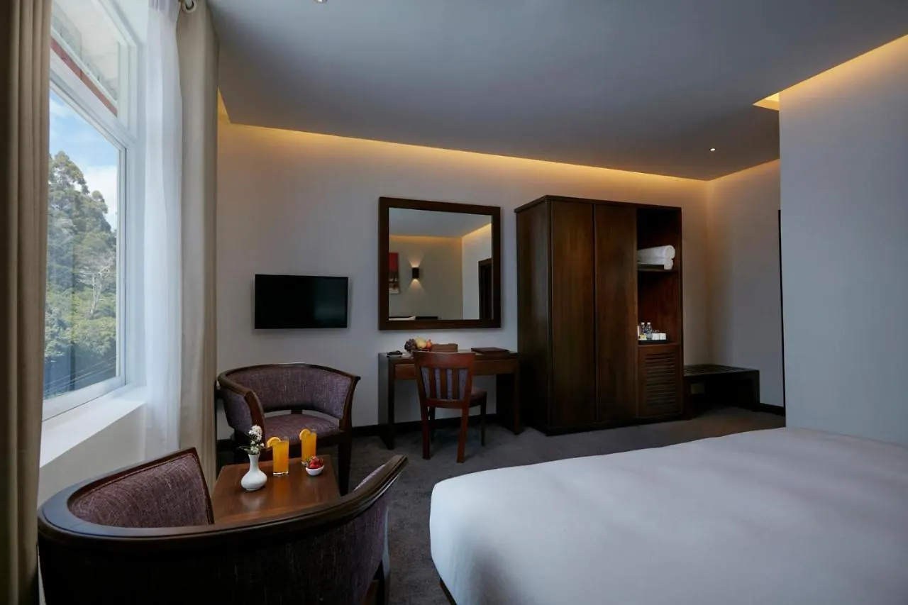 Galway Heights Hotel Nuwara Eliya