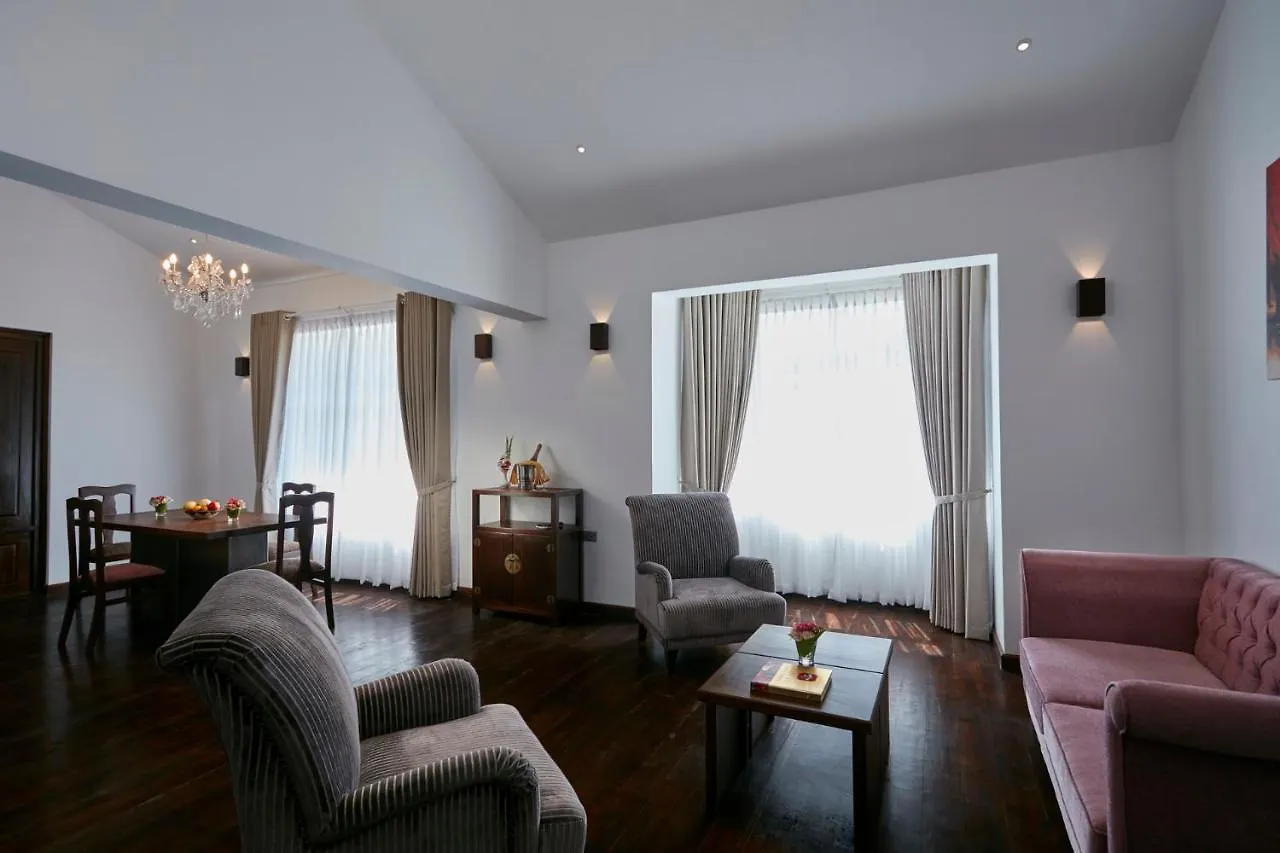 Galway Heights Hotel Nuwara Eliya