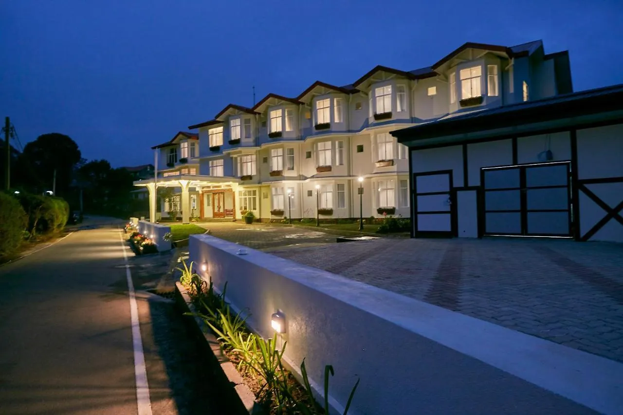 Galway Heights Hotel Nuwara Eliya 4*,  Sri Lanka